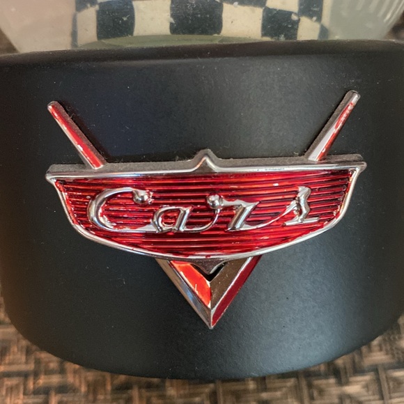 Disney Cars Musical Snowglobe Lightning McQueen Snow Globe Plays Deck the Halls - Picture 4 of 4